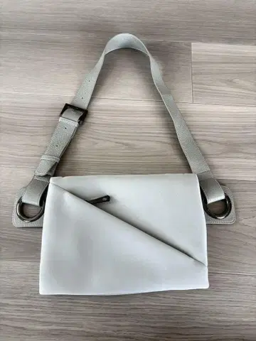 nouer 그레이 사코슈