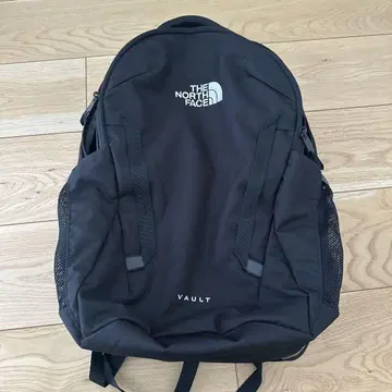 THE NORTH FACE VAULT 블랙 백팩