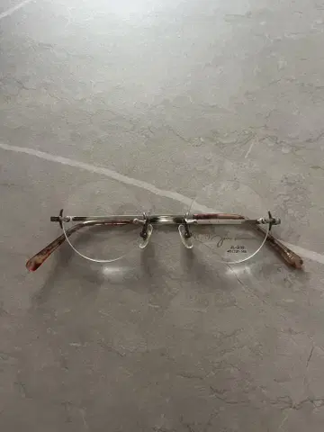 jhon lennon 존 레논 안경 데드스탁