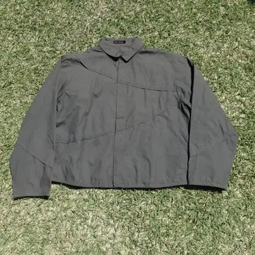 Deformed Shirt 변형 셔츠