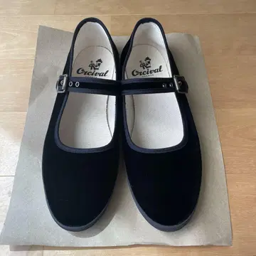 오르치발 벨벳 스트랩 슈즈 발레 슈즈 블랙 25cm