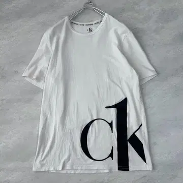 캘빈클라인 CK 로고 반팔 티셔츠 S 사이즈 빅 로고