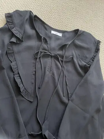 aluna 쉬폰 블라우스 나가야 나기사 씨