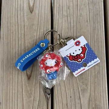 미야쿠미야쿠 헬로키티 키링