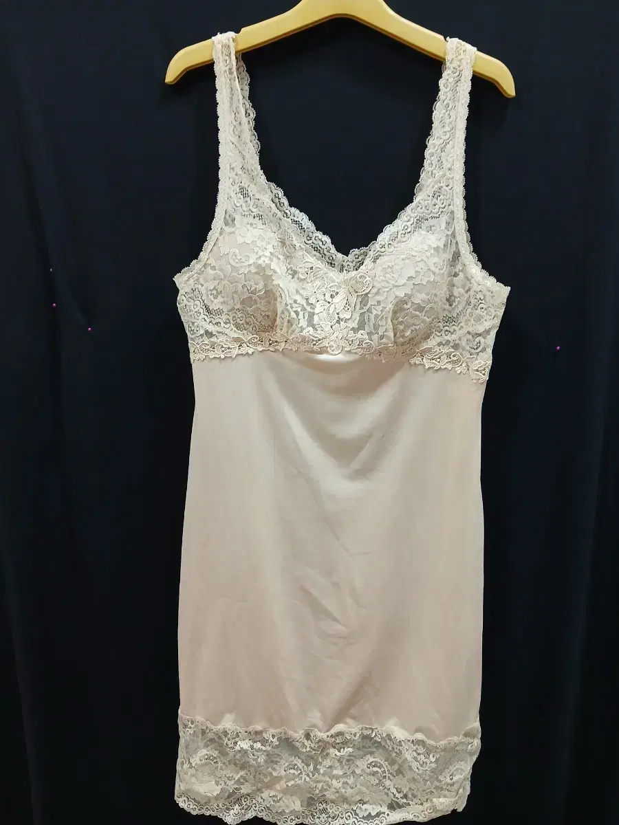 Wacoal Slip 90