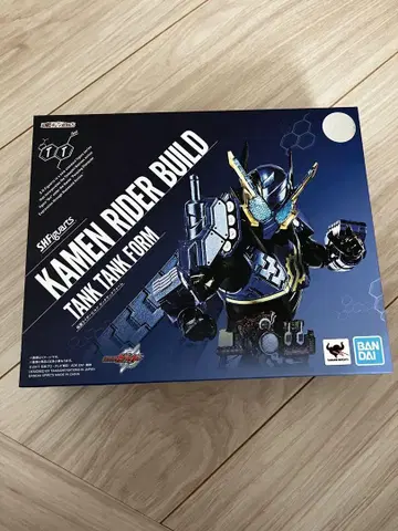 S.H.Figuarts 가면라이더 빌드 탱크 탱크 폼 [미개봉 새상품]