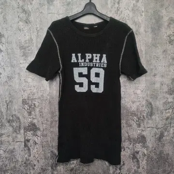 ALPHA INDUSTRIES 블랙 티셔츠 59