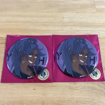 BLEACH WORLD 캔뱃지 시호인 야이치 2개