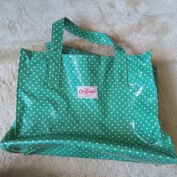 Cath Kidston 물방울 패턴 핸드백