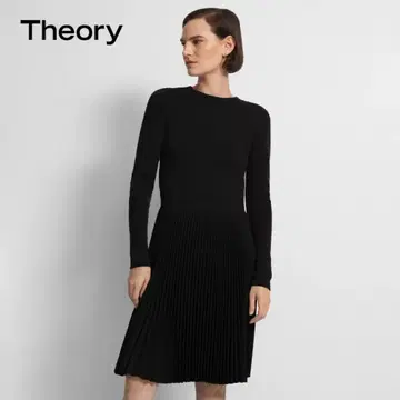 Theory 이소재 콤비 디자인 A 라인 플리츠 원피스