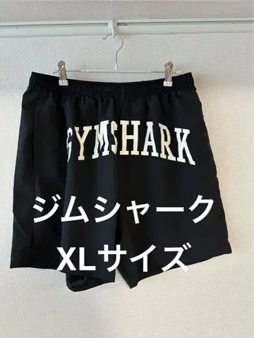 GYMSHARK 블랙 숏 팬츠 XL