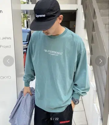 WHO'S WHO gallery 다크 그린 긴팔 티셔츠