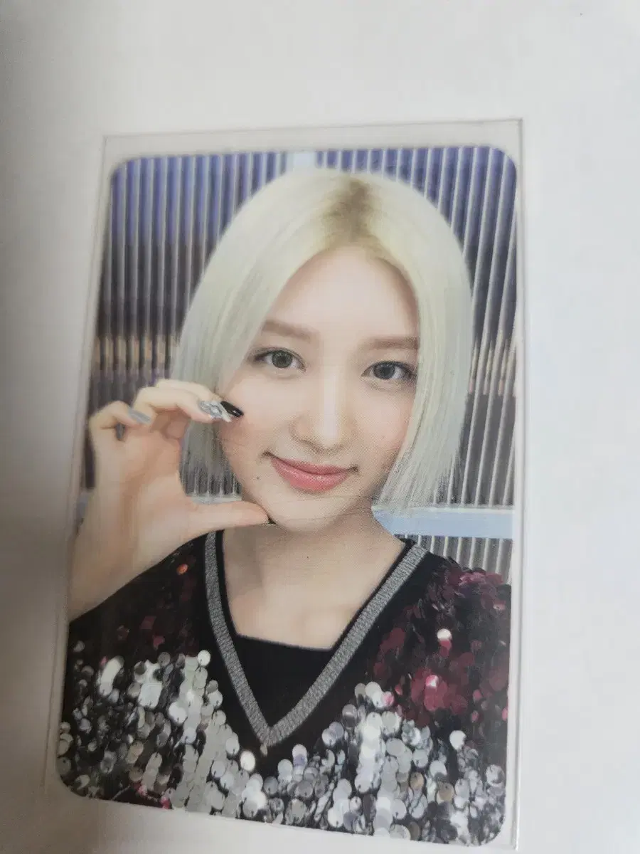 아이브 가을 포카