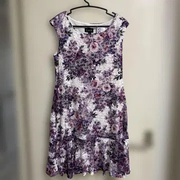 Connected Apparel 꽃무늬 슬리브리스 원피스 8