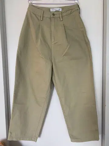 베이지 코튼 혼방 와이드 팬츠 백 벨트 포함