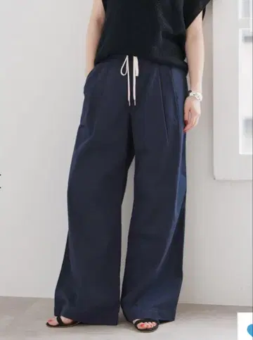 Spick and Span 코튼 레이온 드로스트 플레어 팬츠