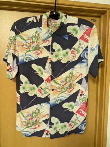 새상품급 L 사이즈 THUNDER & DRAGON SUN SURF 선서프