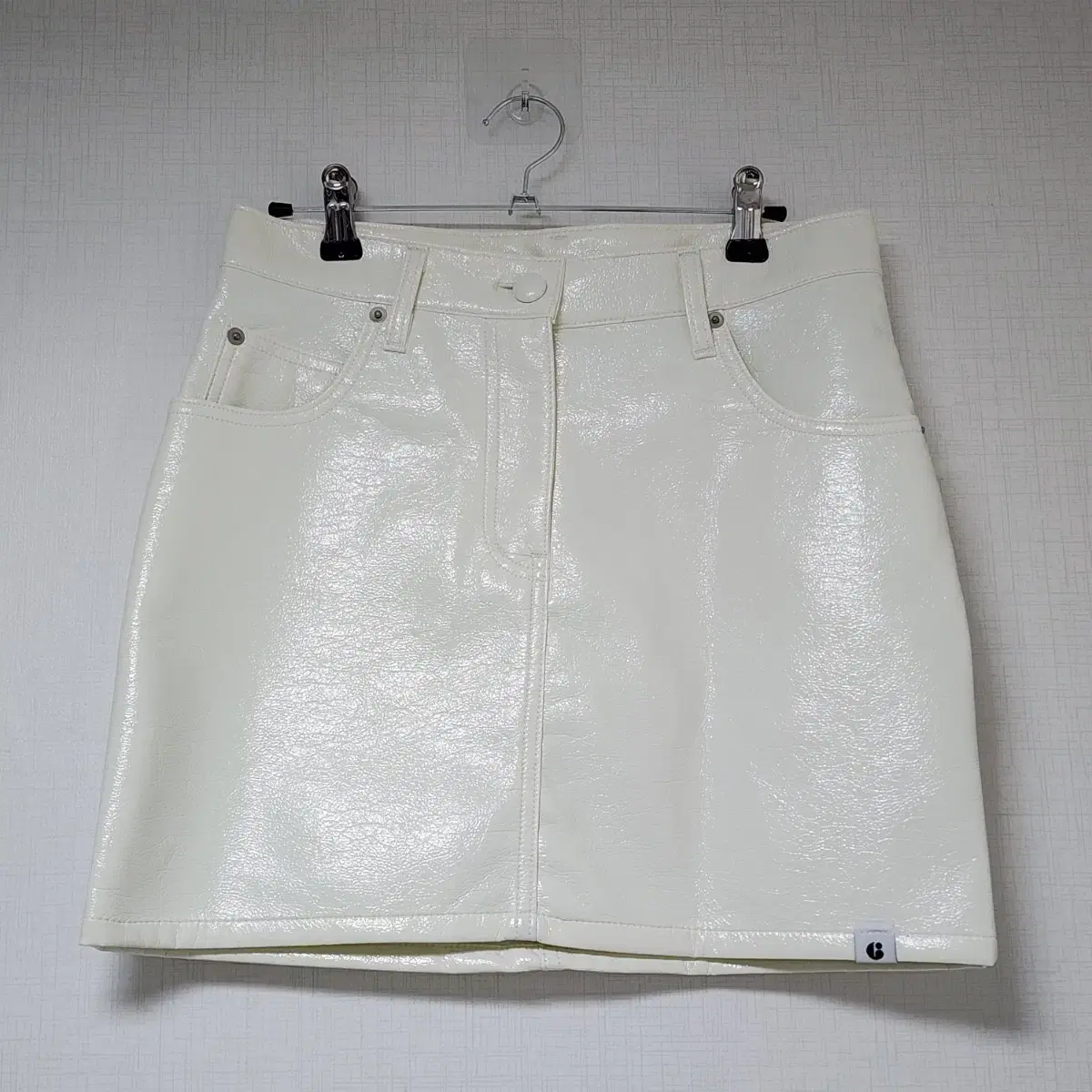 Stylenanda Soft Enamel Mini Skirt S
