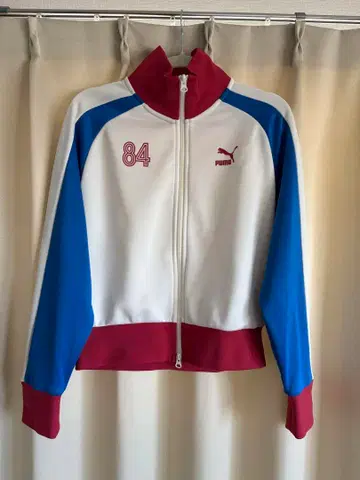 푸마 빔즈 84 자수 자켓 M 사이즈