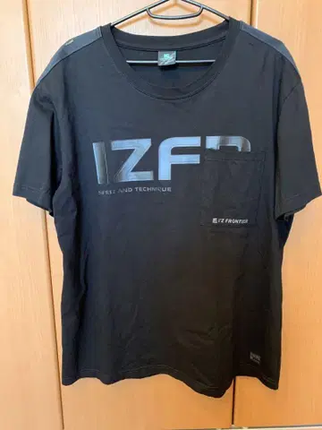 I'Z FRONTIER 블랙 티셔츠 LL