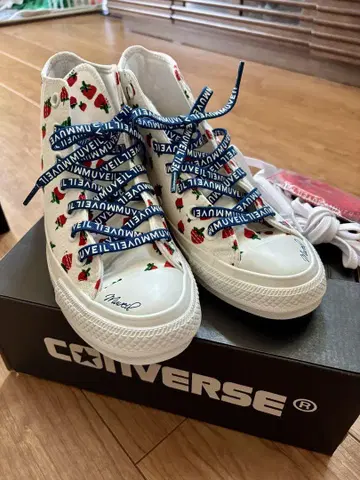 CONVERSE ALL STAR MUVEIL 콜라보 스니커즈