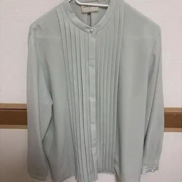 UNITED ARROWS 민트 그린 블라우스