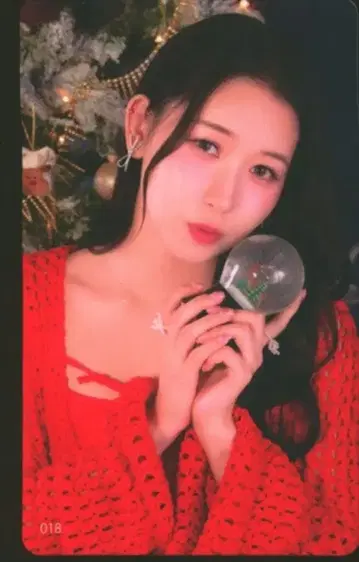 ME:I Sweet Holiday 가사하라 모모나 ME:ICONIC 18