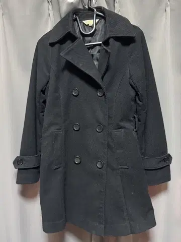 블랙 코트