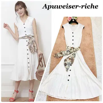 Apuweiser-riche 아푸와이저 리셰 리브 니트 원피스 2