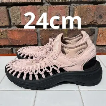킨 유니크 아스토리아 KEEN UNEEK ASTORIA