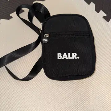 BALR. 블랙 바디백/파우치