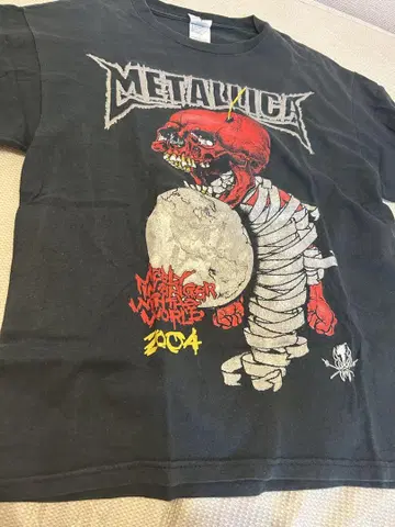 Metallica 2004 투어 티셔츠