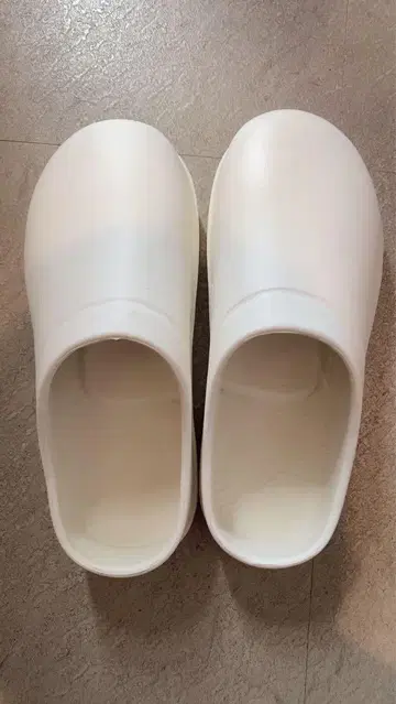 라쿠바키 이지 사보 화이트 M