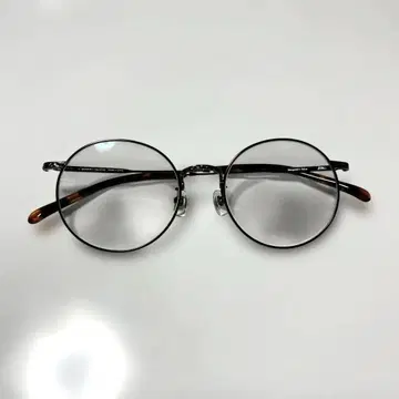 JINS 안경