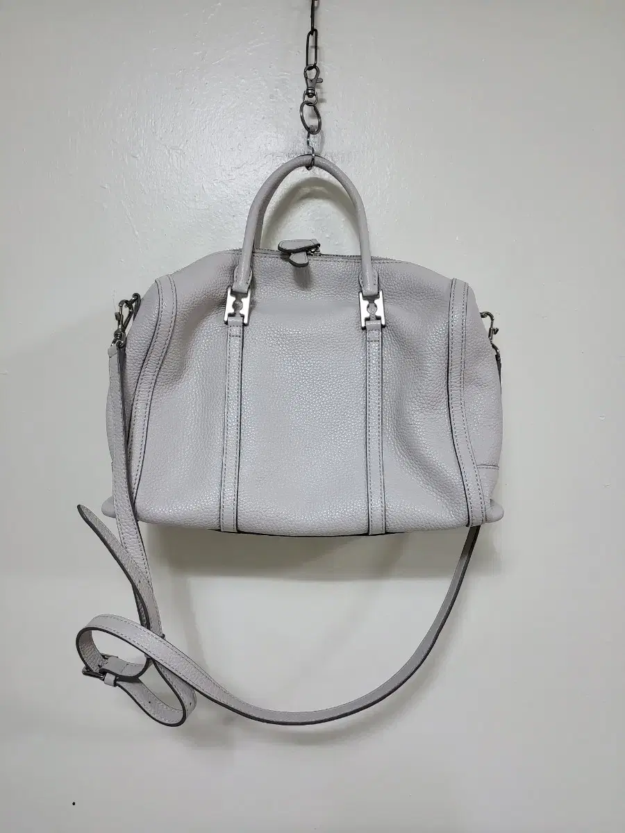Vunque Cream Tote Bag