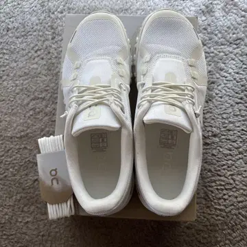 On Cloud6 White|White 25.0cm 온 클라우드 6