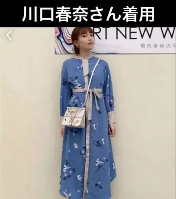 가와구치 하루나 착용 로즈버드 오리엔탈 빈티지 플라워 프린트 원피스