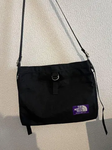 THE NORTH FACE 블랙 숄더백