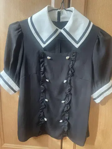 앙크루즈 블라우스 블랙
