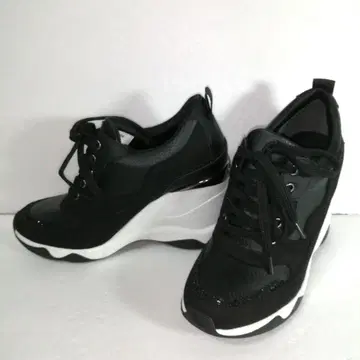 +diana tokyo 스니커즈 글리터