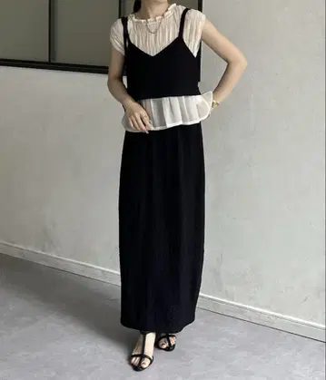 제본 자카드 뷔스티에 셋업 블랙