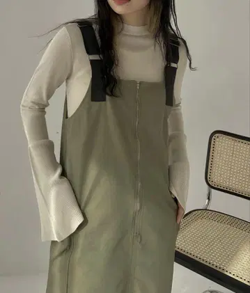 hellam 배색 나일론 점퍼 스커트 카키