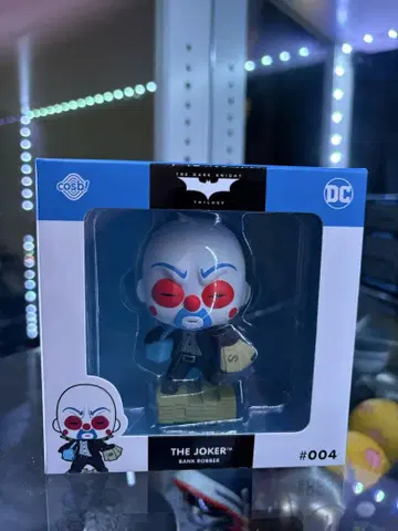 [현재 최저가!] HOT TOYS 코스비 DC 컬렉션 조커 은행 강도
