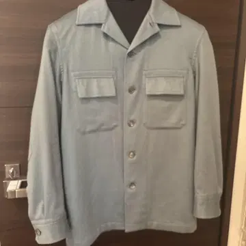 라이트 그레이 캐주얼 셔츠 자켓