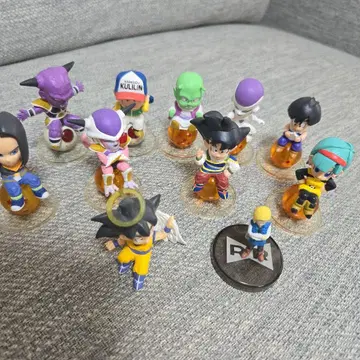 DRAGON BALL 캐릭터 피규어 9종 세트 + 손오공 + 18호