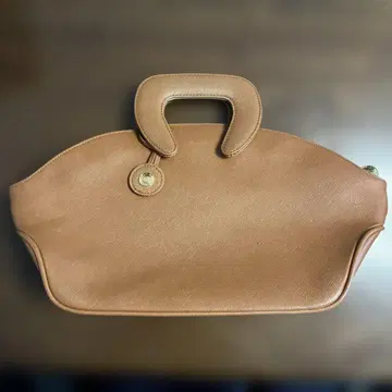 유리에니타니 핸드백 골드 참 대용량 포멀 카멜