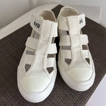 컨버스 올스타 샌들 22.5cm 화이트