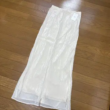 Ungrid 핏 새틴 스커트