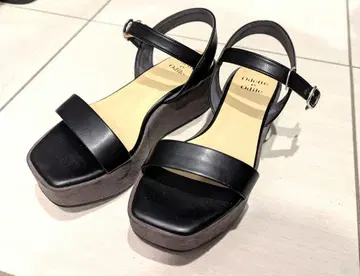 Odette e Odile 블랙 스트랩 샌들