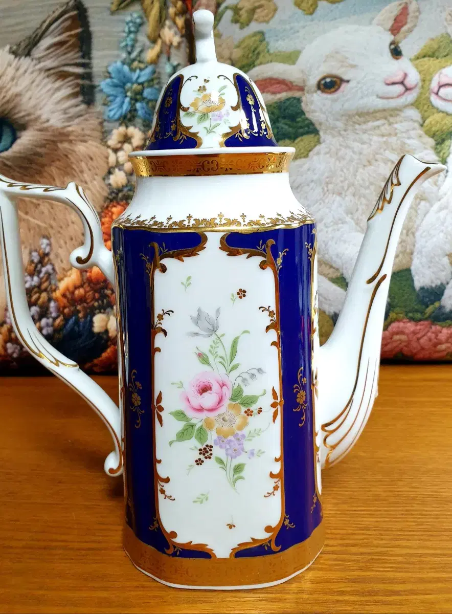 Haengnam Porcelain King Teapot King Coffee Pot